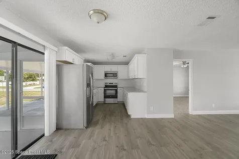 670 23rd Place SW Vero Beach FL 32962
