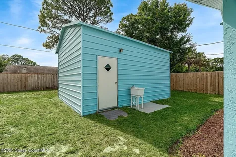 2135 18th Avenue SW Vero Beach FL 32962