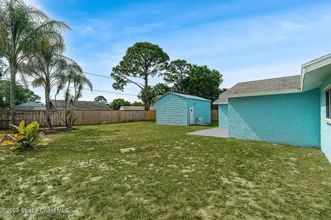 2135 18th Avenue SW Vero Beach FL 32962