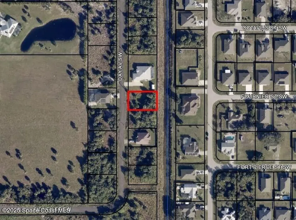 2167 Day Avenue SW Palm Bay FL 32908