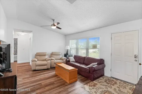 191 Knight Street SE Palm Bay FL 32909