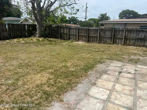 562 Cherokee Avenue Melbourne FL 32935