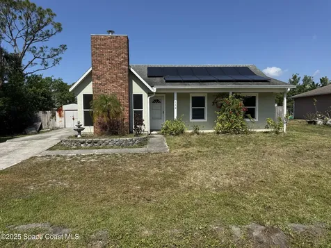 114 Carmelite Avenue NW Palm Bay FL 32907