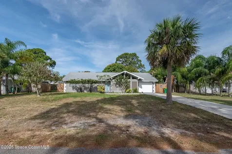 6010 Flamingo Avenue Cocoa FL 32927