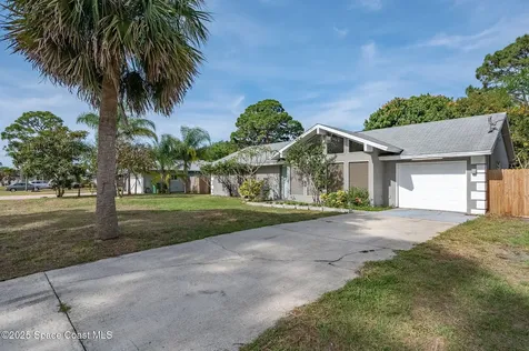 6010 Flamingo Avenue Cocoa FL 32927