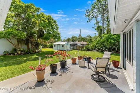 1602 Shelter Street NW Palm Bay FL 32907