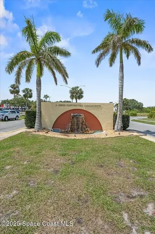 641 Hyacinth Circle Barefoot Bay FL 32976