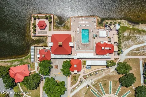 641 Hyacinth Circle Barefoot Bay FL 32976