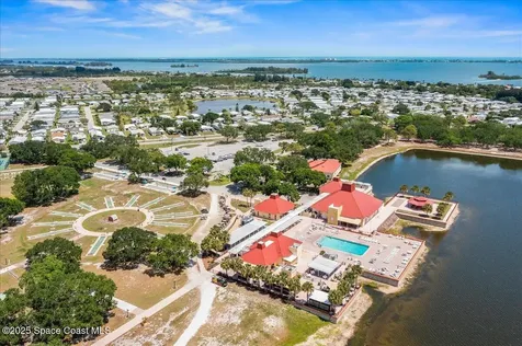641 Hyacinth Circle Barefoot Bay FL 32976