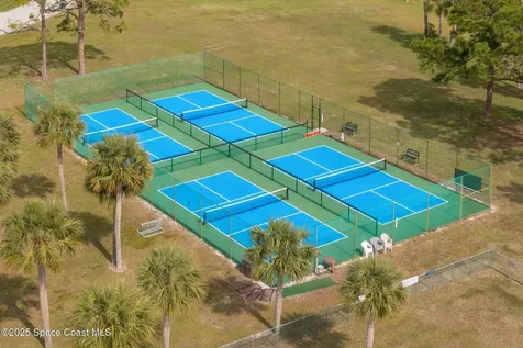 641 Hyacinth Circle Barefoot Bay FL 32976