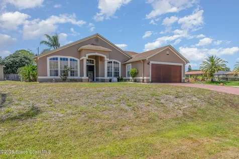 1490 Ashboro Circle SE Palm Bay FL 32909