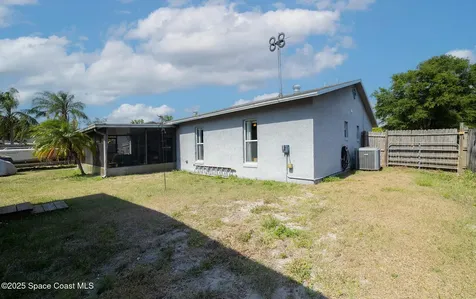 1690 Saratoga Drive Titusville FL 32796