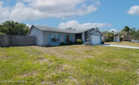 1690 Saratoga Drive Titusville FL 32796