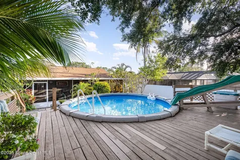 1181 Beacon Street NW Palm Bay FL 32907