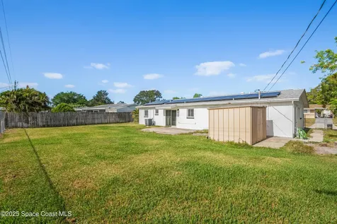 621 Plymouth Street Melbourne FL 32935