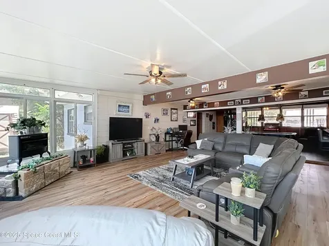 3788 N Econlockhatchee Trail Orlando FL 32817
