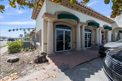 2 5th Avenue Indialantic FL 32903