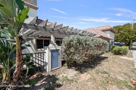 2 5th Avenue Indialantic FL 32903