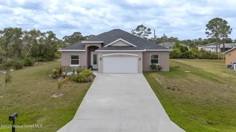 1662 Ricardo Street SE Palm Bay FL 32909