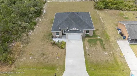 1662 Ricardo Street SE Palm Bay FL 32909