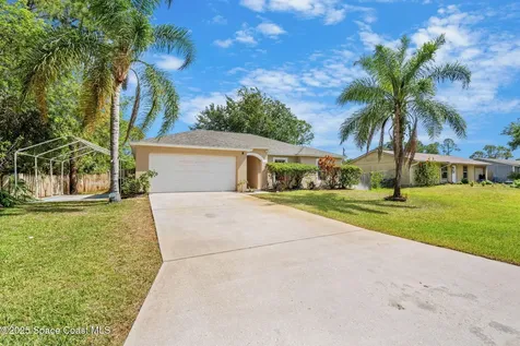 355 Dandurand Street SW Palm Bay FL 32908