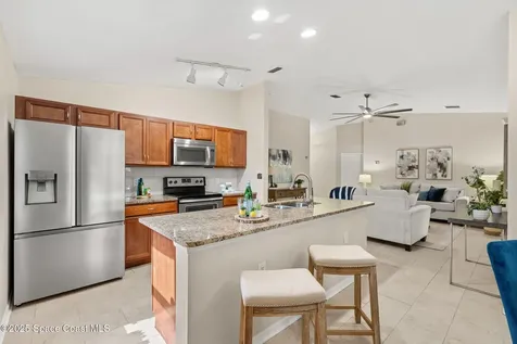 355 Dandurand Street SW Palm Bay FL 32908