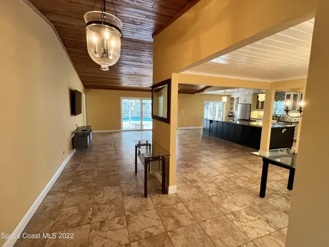 489 Carriage Road Satellite Beach FL 32937