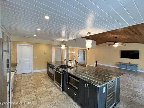 489 Carriage Road Satellite Beach FL 32937