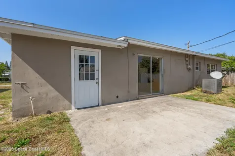 2169 Smathers Circle N Melbourne FL 32935