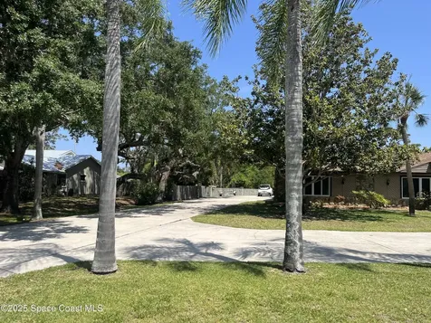 580 Hidden Creek Drive Merritt Island FL 32952