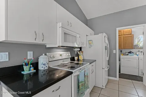 5539 Oak Hollow Drive Titusville FL 32780
