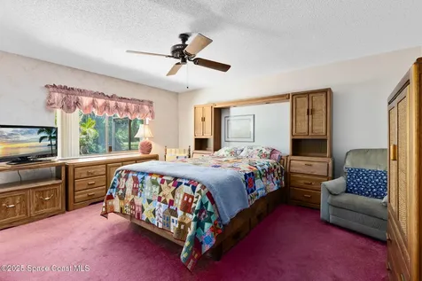 2560 Greenwood Drive Kissimmee FL 34744
