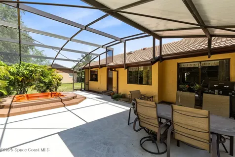 2560 Greenwood Drive Kissimmee FL 34744