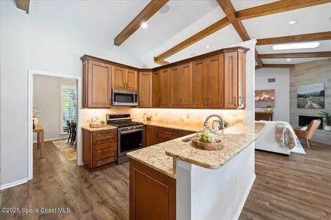 117 Windward Way Indian Harbour Beach FL 32937