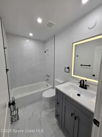 400 Koutnik Road SE Palm Bay FL 32909