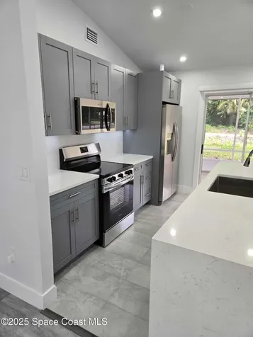 400 Koutnik Road SE Palm Bay FL 32909