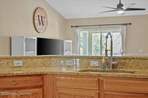 473 Wimpole Lane SW Palm Bay FL 32908