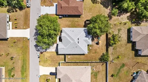 473 Wimpole Lane SW Palm Bay FL 32908