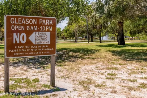 520 Bay Circle Indian Harbour Beach FL 32937