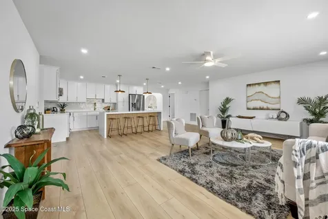 325 Park Avenue Satellite Beach FL 32937