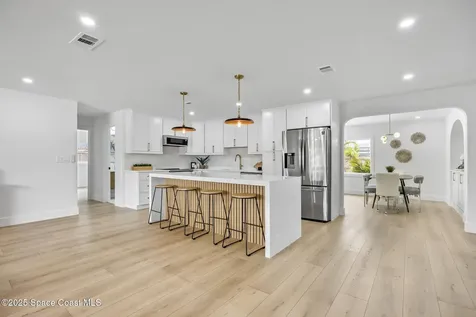 325 Park Avenue Satellite Beach FL 32937