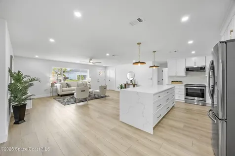 325 Park Avenue Satellite Beach FL 32937