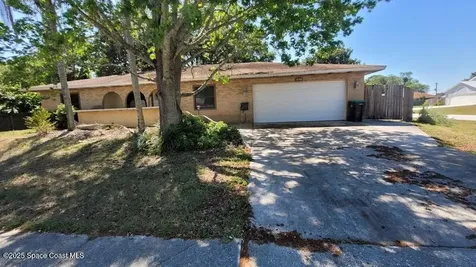 836 Glencove Avenue NW Palm Bay FL 32907