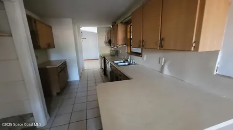 836 Glencove Avenue NW Palm Bay FL 32907