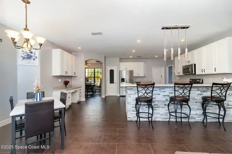 2739 Village Pine Terrace Orlando FL 32833