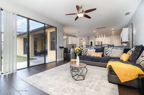 2739 Village Pine Terrace Orlando FL 32833