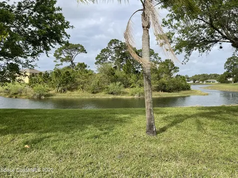 1666 Sawgrass Drive SW Palm Bay FL 32908