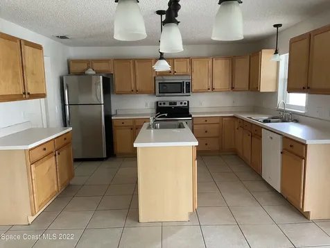 1666 Sawgrass Drive SW Palm Bay FL 32908