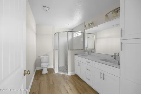 207-237 Hidden Woods Place Melbourne FL 32901