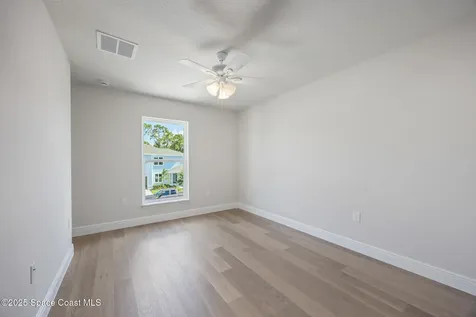 207-237 Hidden Woods Place Melbourne FL 32901